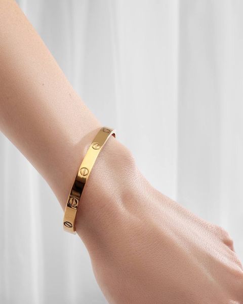 Браслет Cartier Love Medium Yellow Gold Bracelet 0001 фото