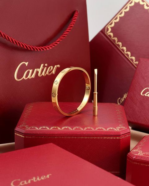 Браслет Cartier Love Medium Yellow Gold Bracelet 0001 фото