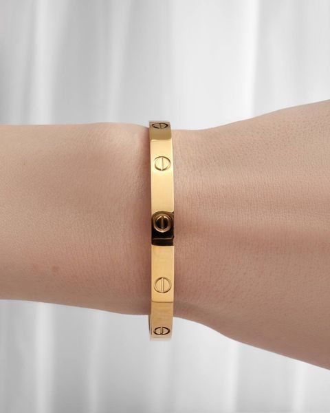 Браслет Cartier Love Medium Yellow Gold Bracelet 0001 фото