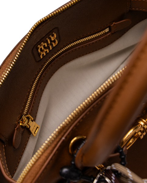 Cумка Miu Miu Aventure Nappa Leather Top-handle Small Bag in Brown 453 фото