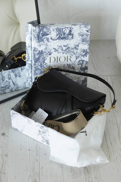 Сумка Dior Saddle Bag with Strap in Black Ultra Matte Calfskin 0376 фото