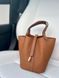 Сумка Hermes Picotin Lock 18 PM Bag in Gold Taurillon Clemence Leather/Gold Hardware 411 фото 3