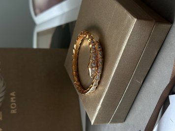 Браслет Bvlgari Serpenti Viper Full Pav&eacute; Diamond Bracelet 18K Yellow Gold JW0309 фото