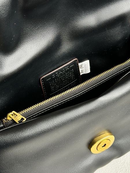 Cумка Coach Pillow Tabby Shoulder Bag 26 in Leather Black 99226 фото
