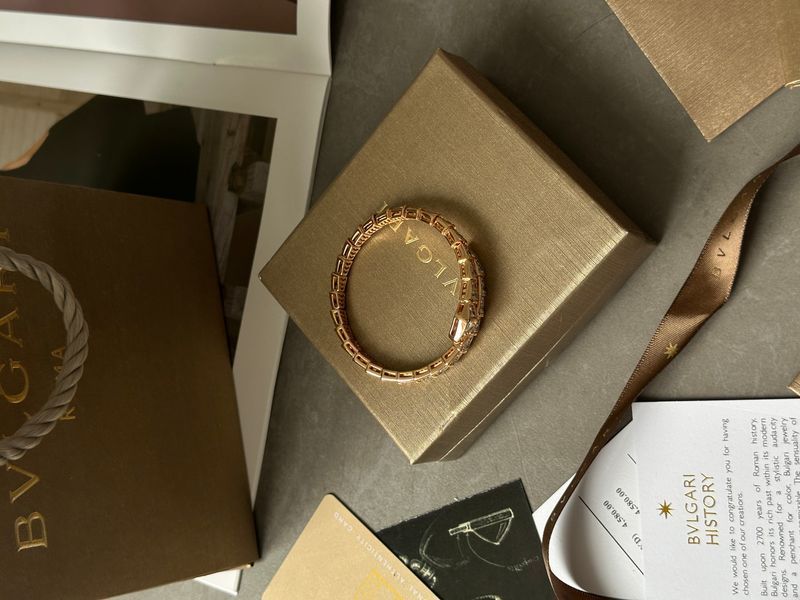 Браслет Bvlgari Serpenti Viper Full Pav&eacute; Diamond Bracelet 18K Yellow Gold JW0309 фото