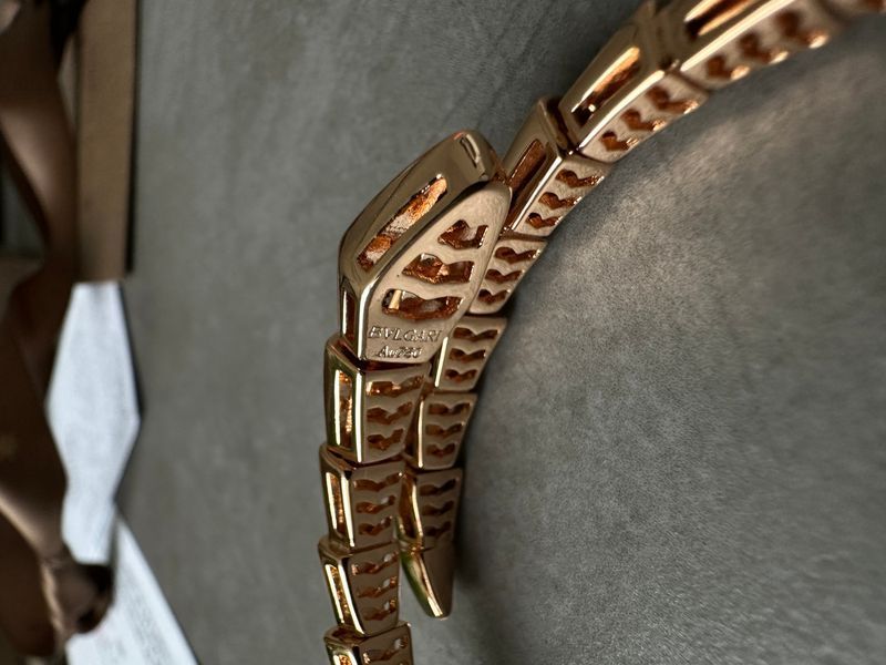 Браслет Bvlgari Serpenti Viper Full Pav&eacute; Diamond Bracelet 18K Yellow Gold JW0309 фото
