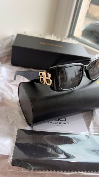 Сонцезахисні окуляри Balenciaga BB0096S 001 Dynasty Rectangle Sunglasses Black 422 фото