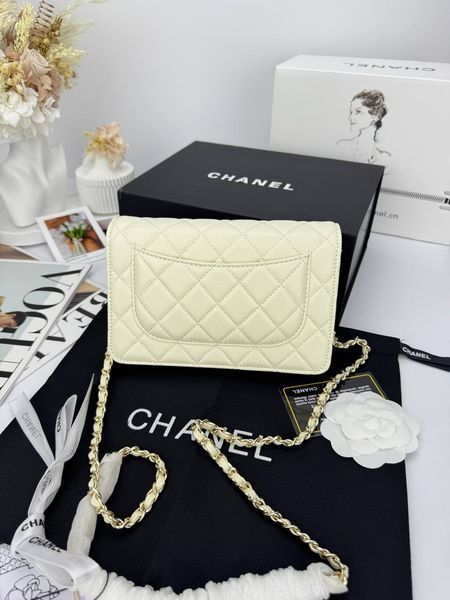 Сумка Chanel Classic Wallet on Chain WOC in Light Yellow Quilted Caviar Leather with Gold Hardware 8016 фото