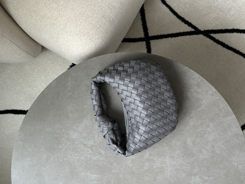 Сумка Bottega Veneta Mini Jodie Nappa Intrecciato Grey 0406 фото